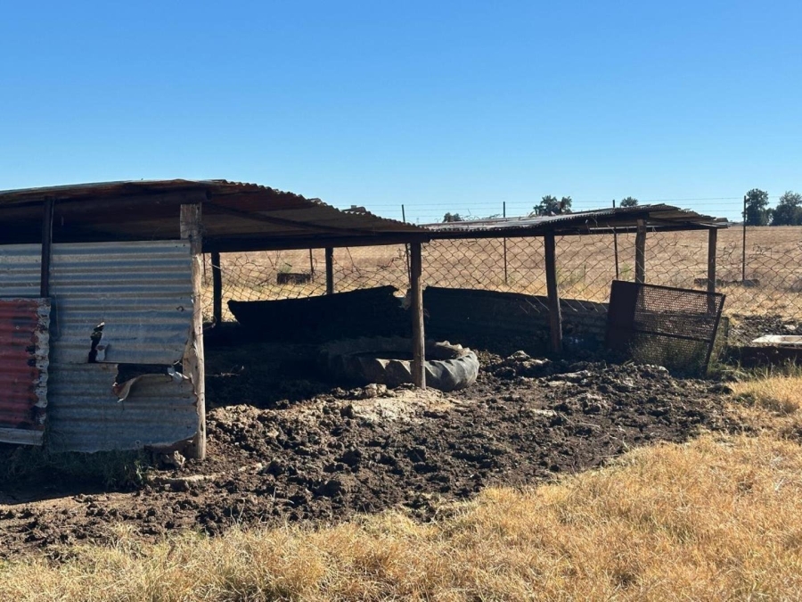 Commercial Property for Sale in Leeudoringstad North West